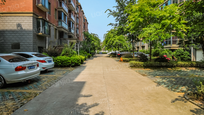 新河景苑一区外景图