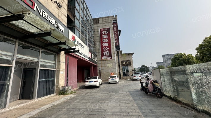 瑞龙东方广场外景图