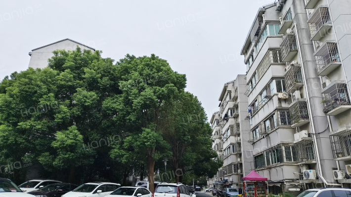 西湖花苑东区外景图