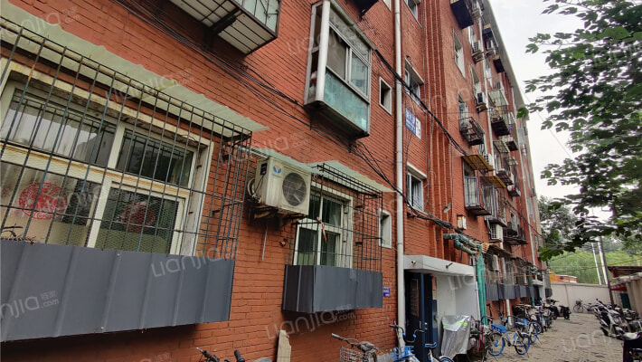 宾水道小区外景图