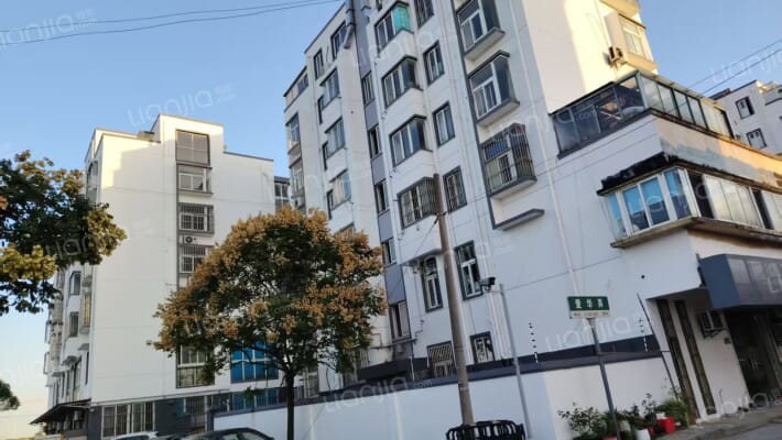爱华园小区外景图