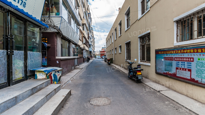 警民小区外景图