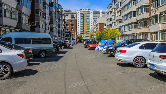 通用小区外景图