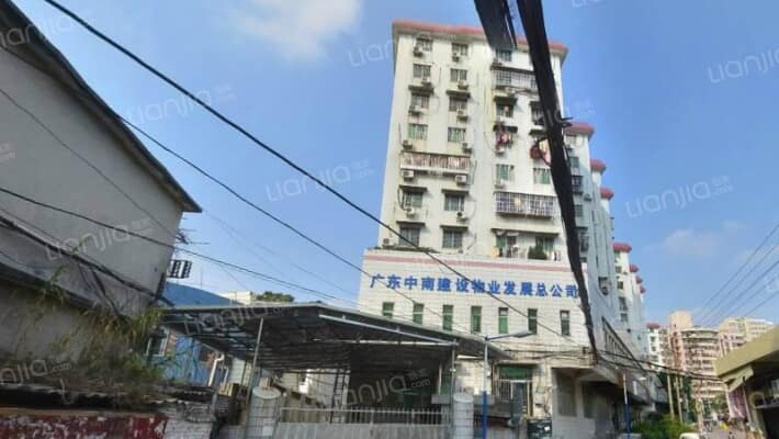 水产宿舍外景图