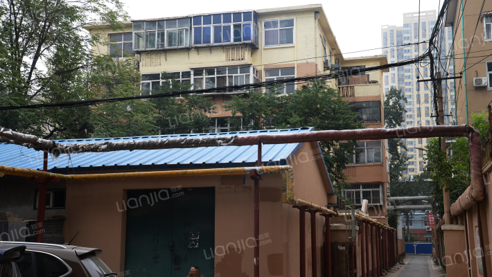 东风路104号院外景图