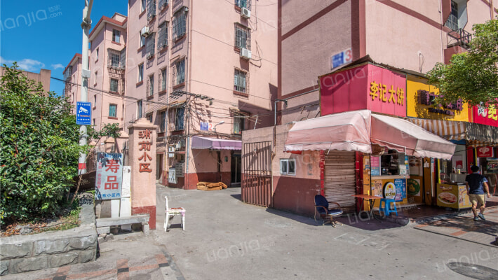 浦前小区外景图