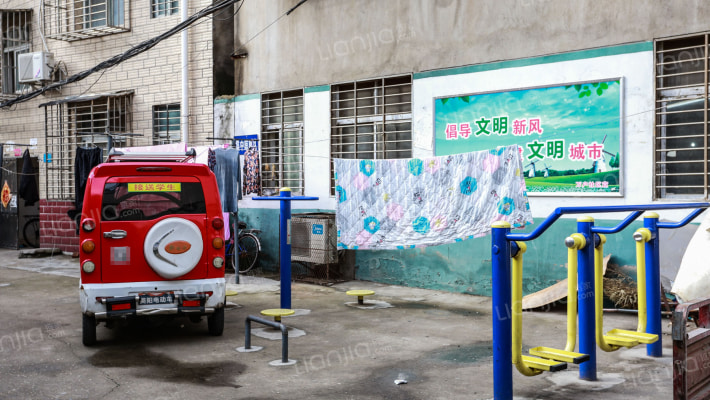 万户社区外景图