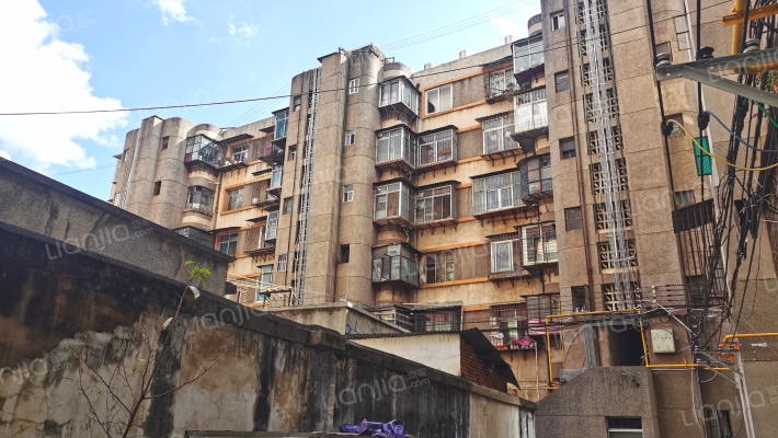 邮政局宿舍外景图