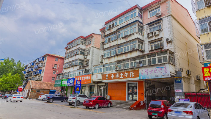 馨平公寓外景图