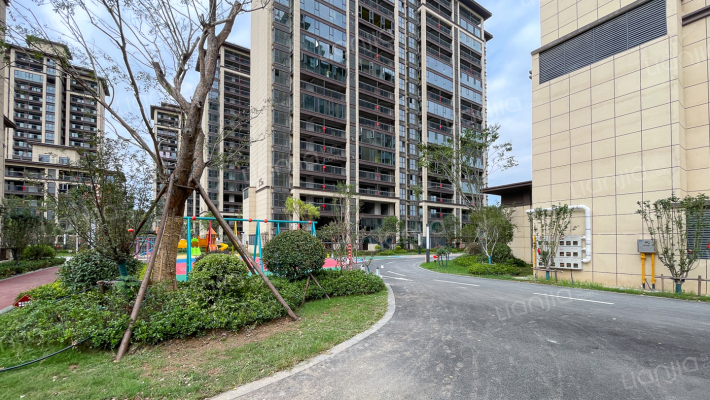 名门世家外景图