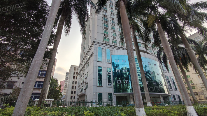 海南省卫生厅综合楼外景图