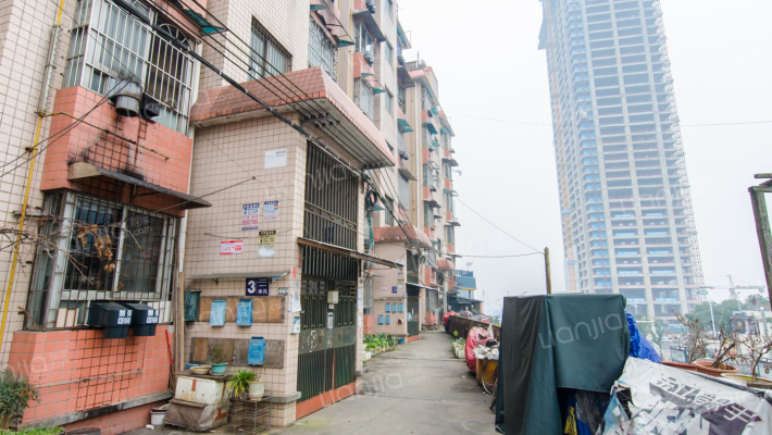 人民路112号外景图