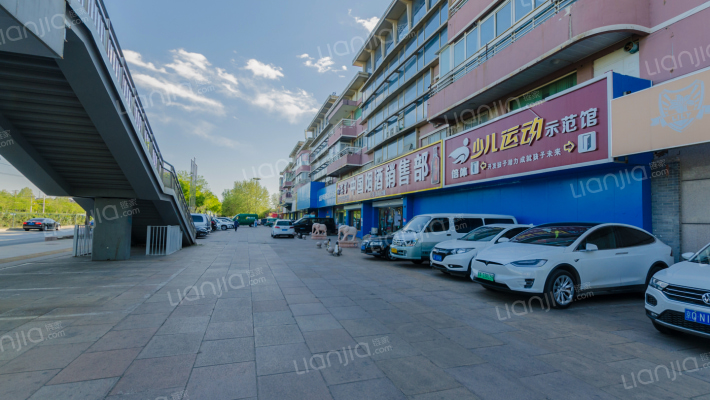 馨雅大厦外景图