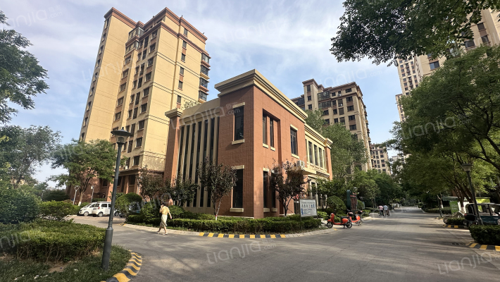 中建长清湖和园外景图