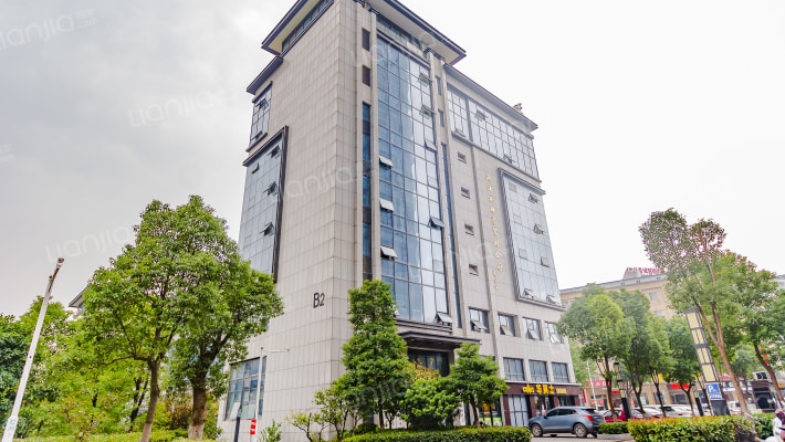 武大航域二区外景图