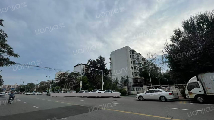 林苑东里外景图