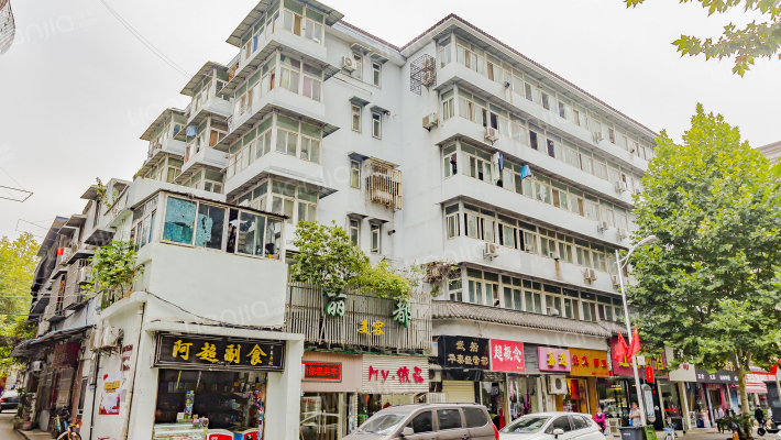 中华路42号外景图