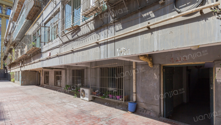 定柏小区外景图