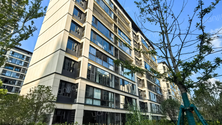 万科金域铭居南区外景图