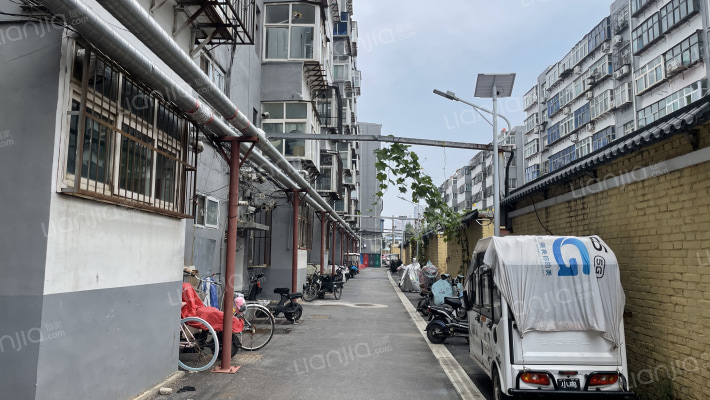 邯一建机关家属楼外景图