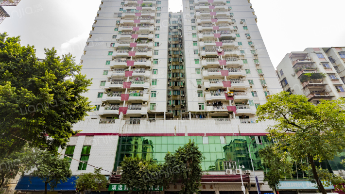 豪景大厦外景图