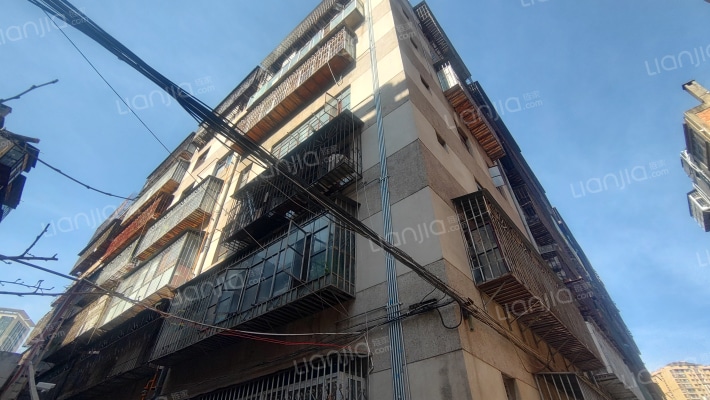 小坝生活区电信器材厂宿舍外景图