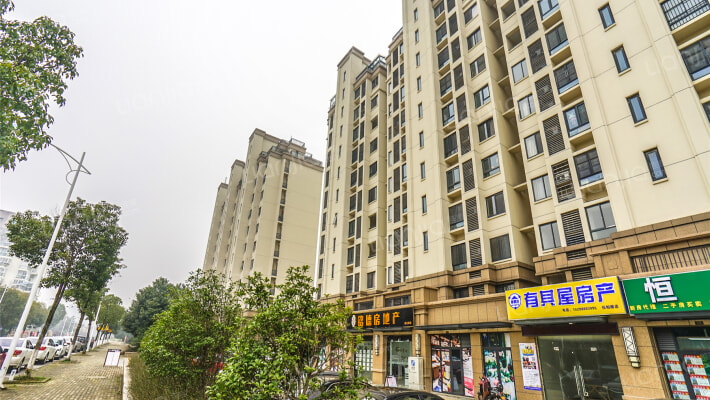 伍相花园外景图