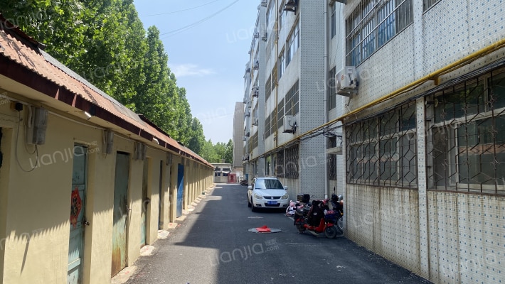 公路局宿舍外景图