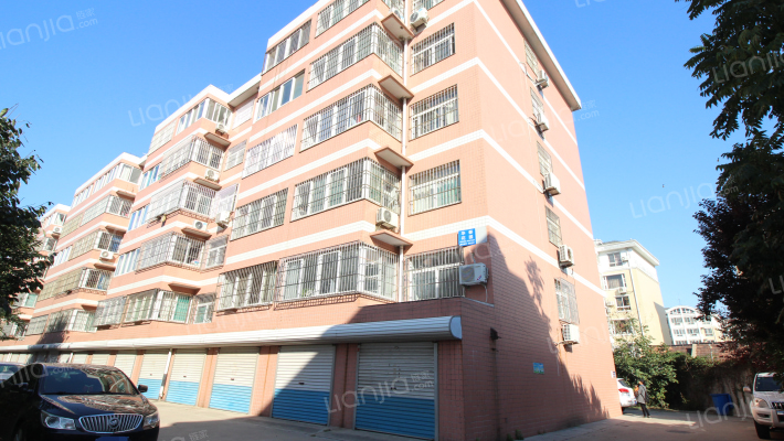 华都花园外景图