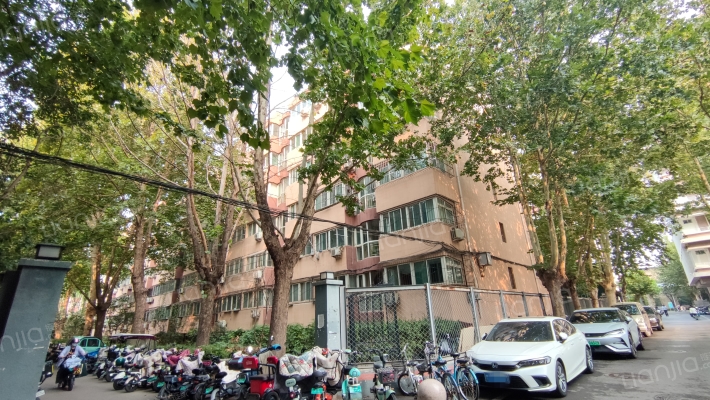 段兴西路4号外景图