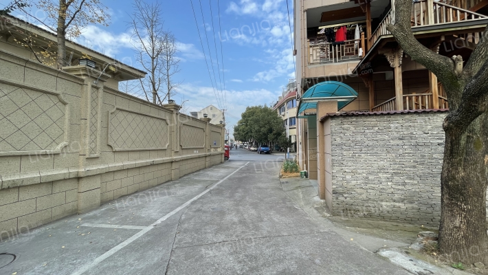 焊接宿舍楼外景图