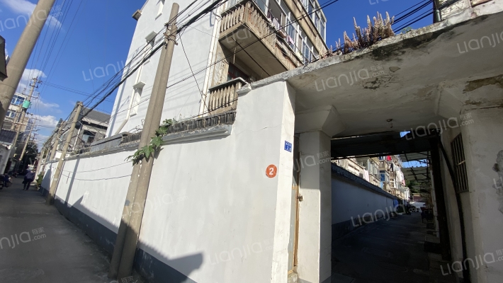 阁老厅弄外景图