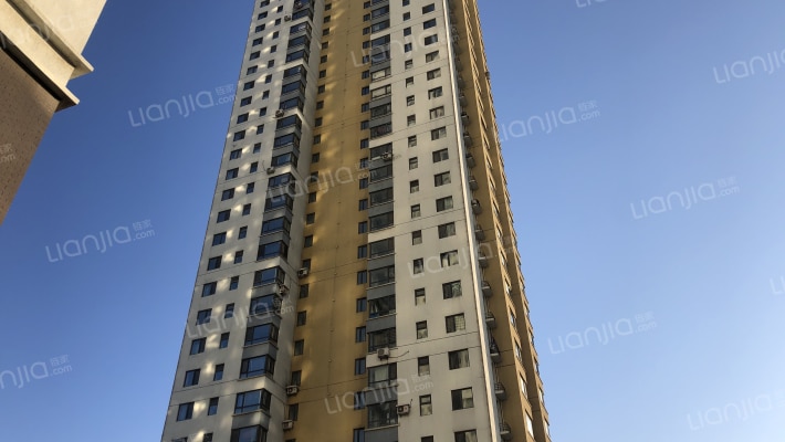 沈铁火车头佳园外景图