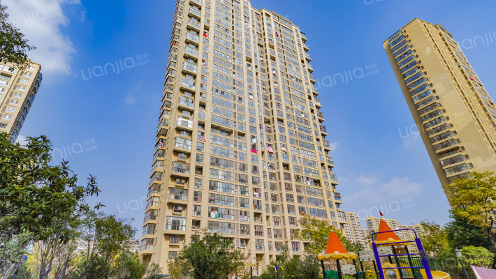 欣明文锦城外景图