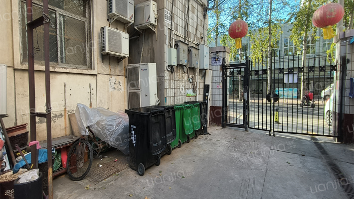 城角街烟草宿舍外景图