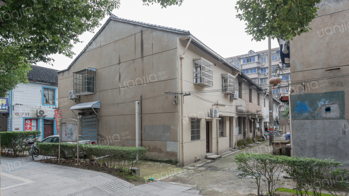 凤山新村外景图