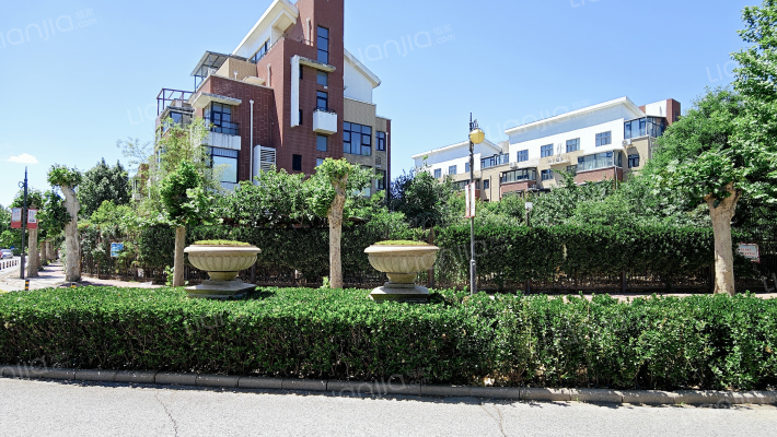 恒盛塞纳河谷外景图