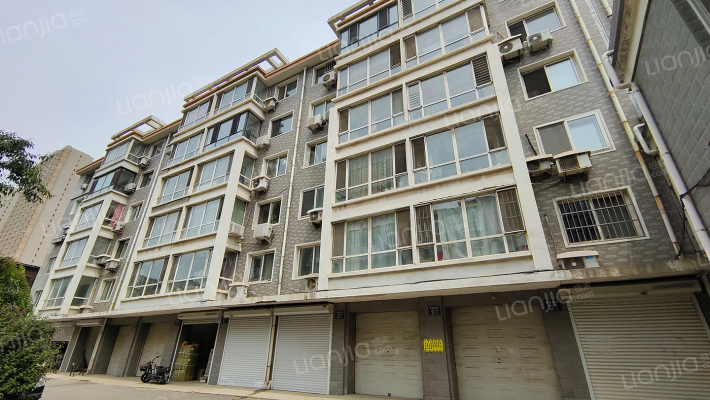 四季嘉园一期外景图