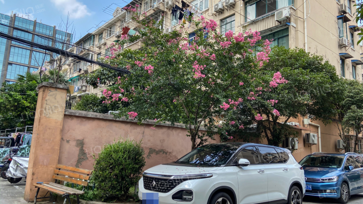 长顺小区外景图