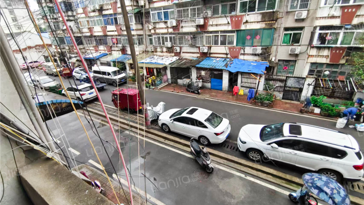 钢铁新村外景图