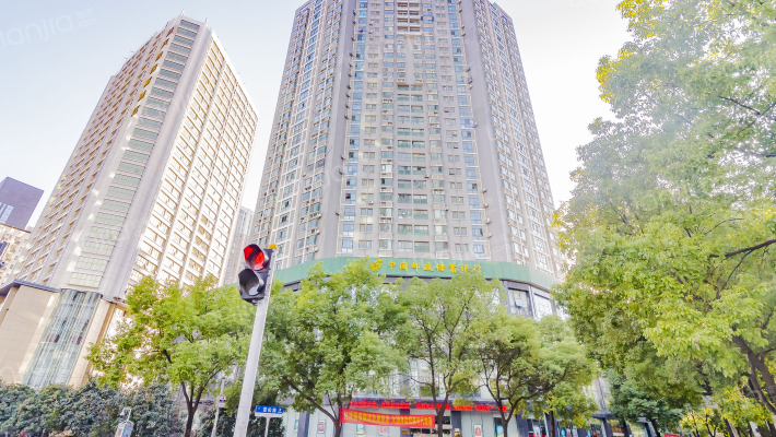 新华路215号外景图