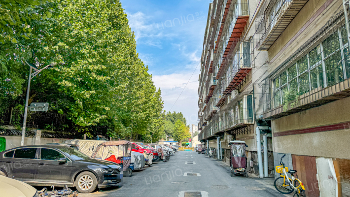 经十路3520号外景图