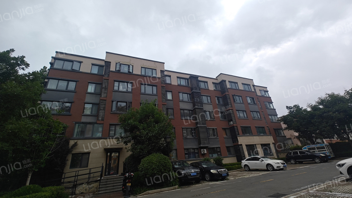 万科魅力新城D区外景图