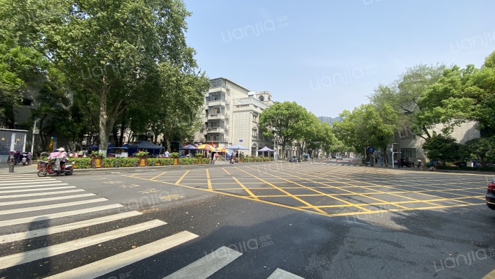 省人大常委会机关住宅小区外景图