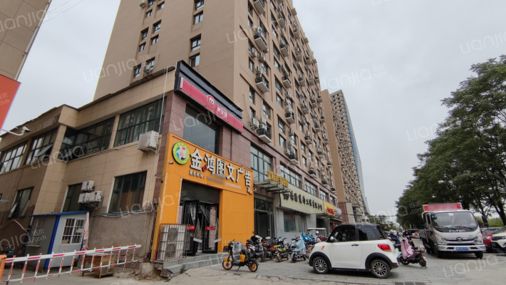 富辰商务大厦外景图