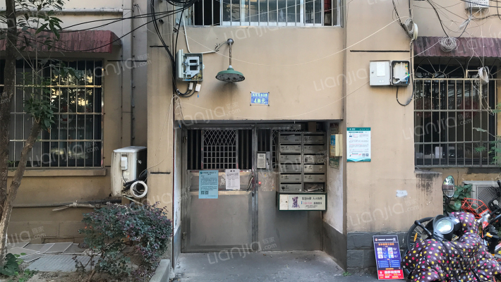 浙报宿舍外景图