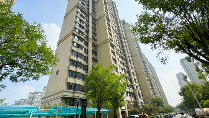 加州东部世界城枫丹名郡外景图