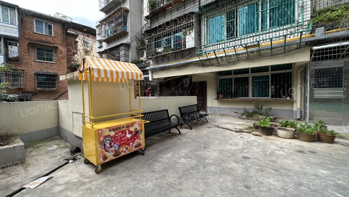 蔡家街51号外景图