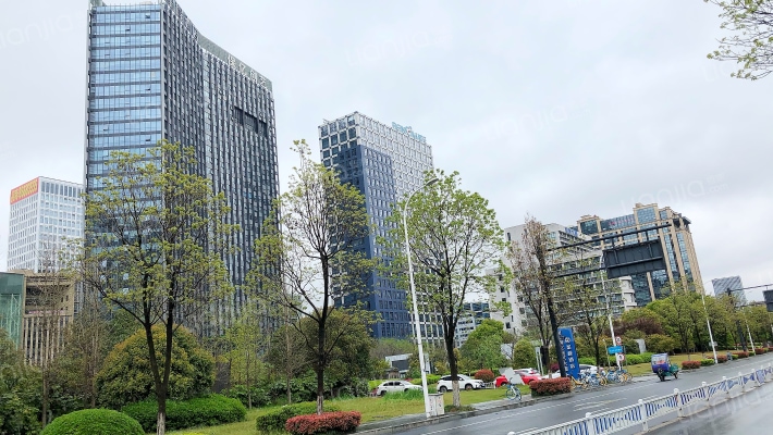 保亿创艺大厦外景图