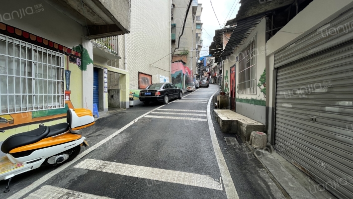 市东巷79号外景图